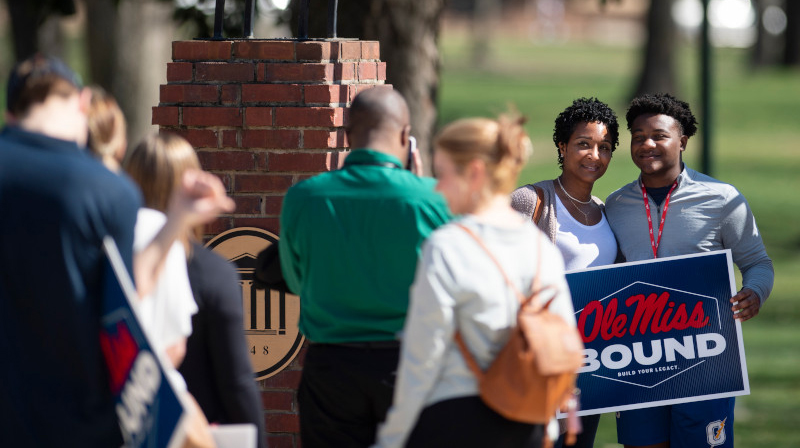 Students visit the Ole Miss campus