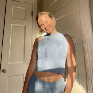 breanna holcombe portrait standing outside