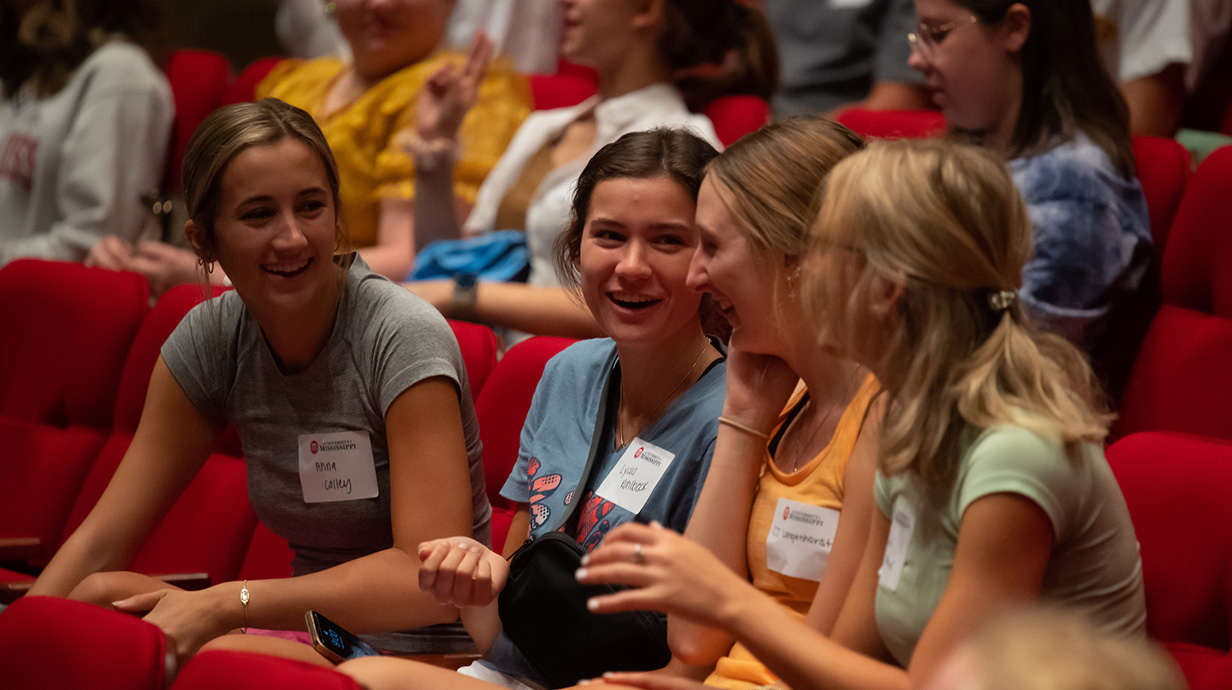 Students get to know each other at the Provost Scholar Seminar.